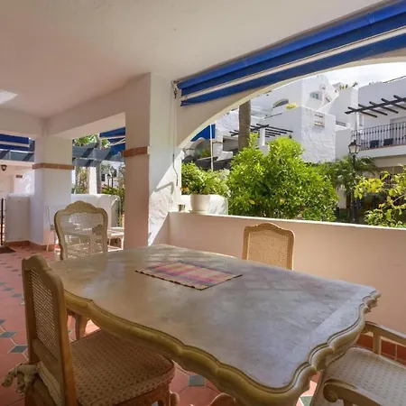 Beachfront With Parking San Pedro Alcantara Playa 5 Min Puerto Banus Marbella