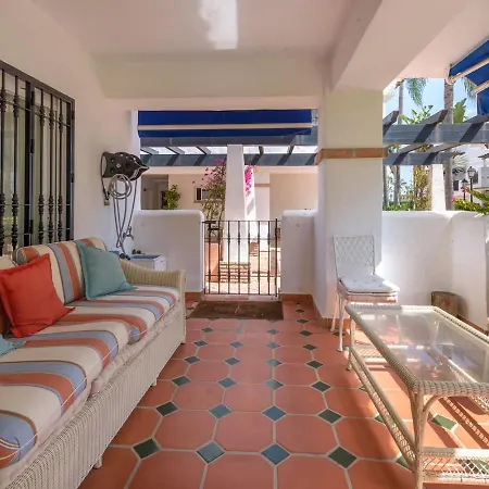 Beachfront With Parking San Pedro Alcantara Playa 5 Min Puerto Banus Apartment *
